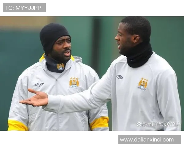 NBA球星热议足球世界：从篮球场到绿茵场的跨界视角与独特见解